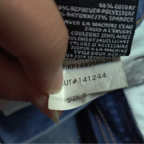 Kut from the Kloth Kelsey High Rise Ankle Flare Jeans 8 Two Tone Blue Ripped Hem - Picture 9 of 12